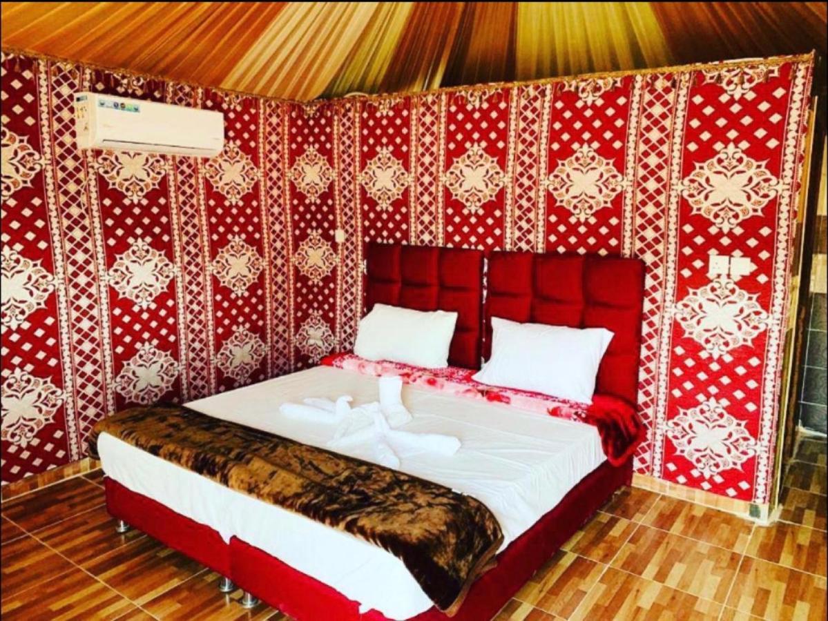 Royal Luxury Camp Hotel Wadi Rum Exterior foto